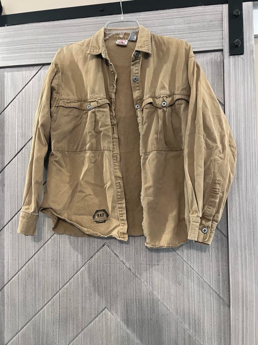 Cute Lightweight Tan Button Up Shirt - Rinzi Small